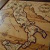 Intarzovaná+vypalovaná mapa Itálie